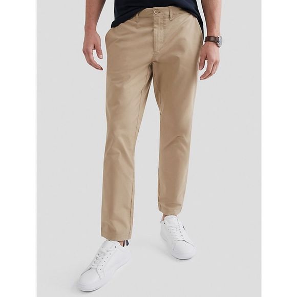 Tommy Hilfiger Other - Tommy Hilfiger Men's Beige Custom Fit Chino Pants Size 33 Inseam 32